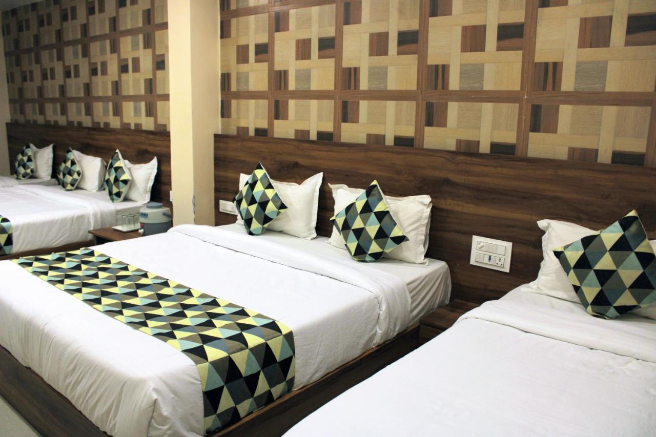 Maruti Group Of Hotels - Shri Naman Nāthdwāra المظهر الخارجي الصورة