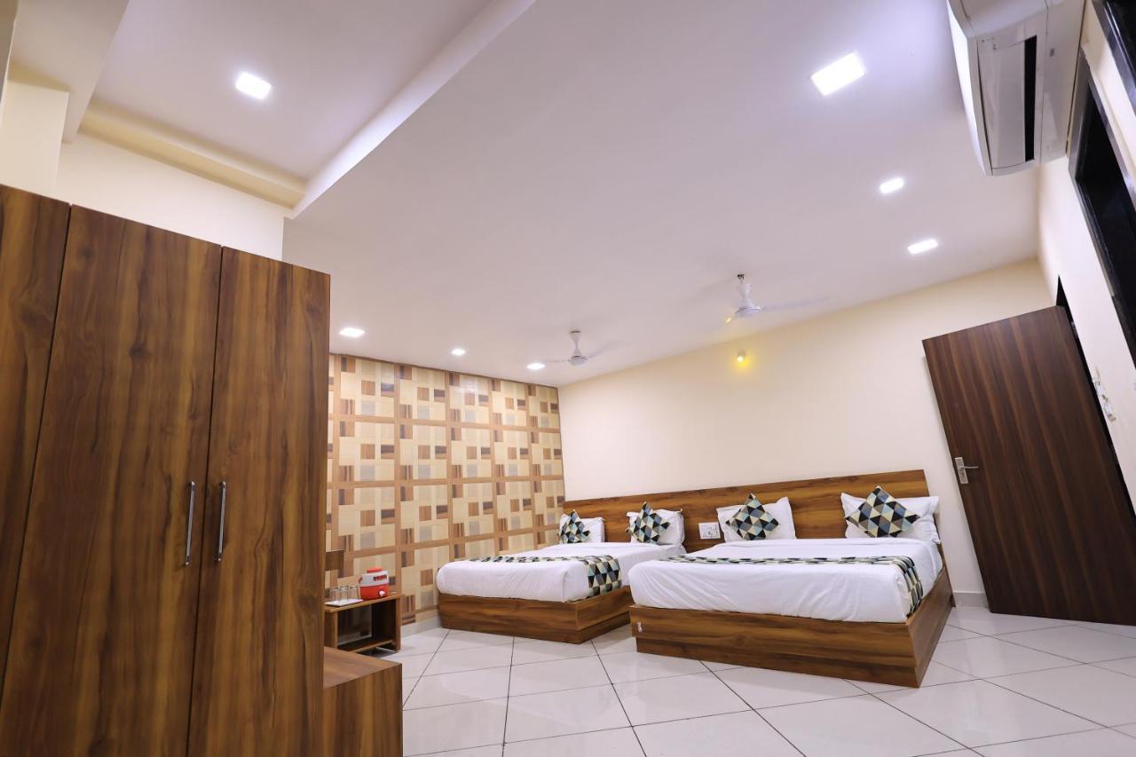 Maruti Group Of Hotels - Shri Naman Nāthdwāra المظهر الخارجي الصورة
